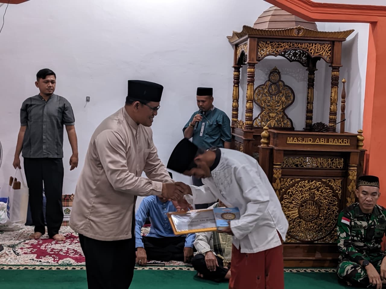 TEKANKAN SEMANGAT KEBERSAMAAN, WABUP HEROALDI INGIN MASYARAKAT DUKUNG PROGRAM PEMERINTAH