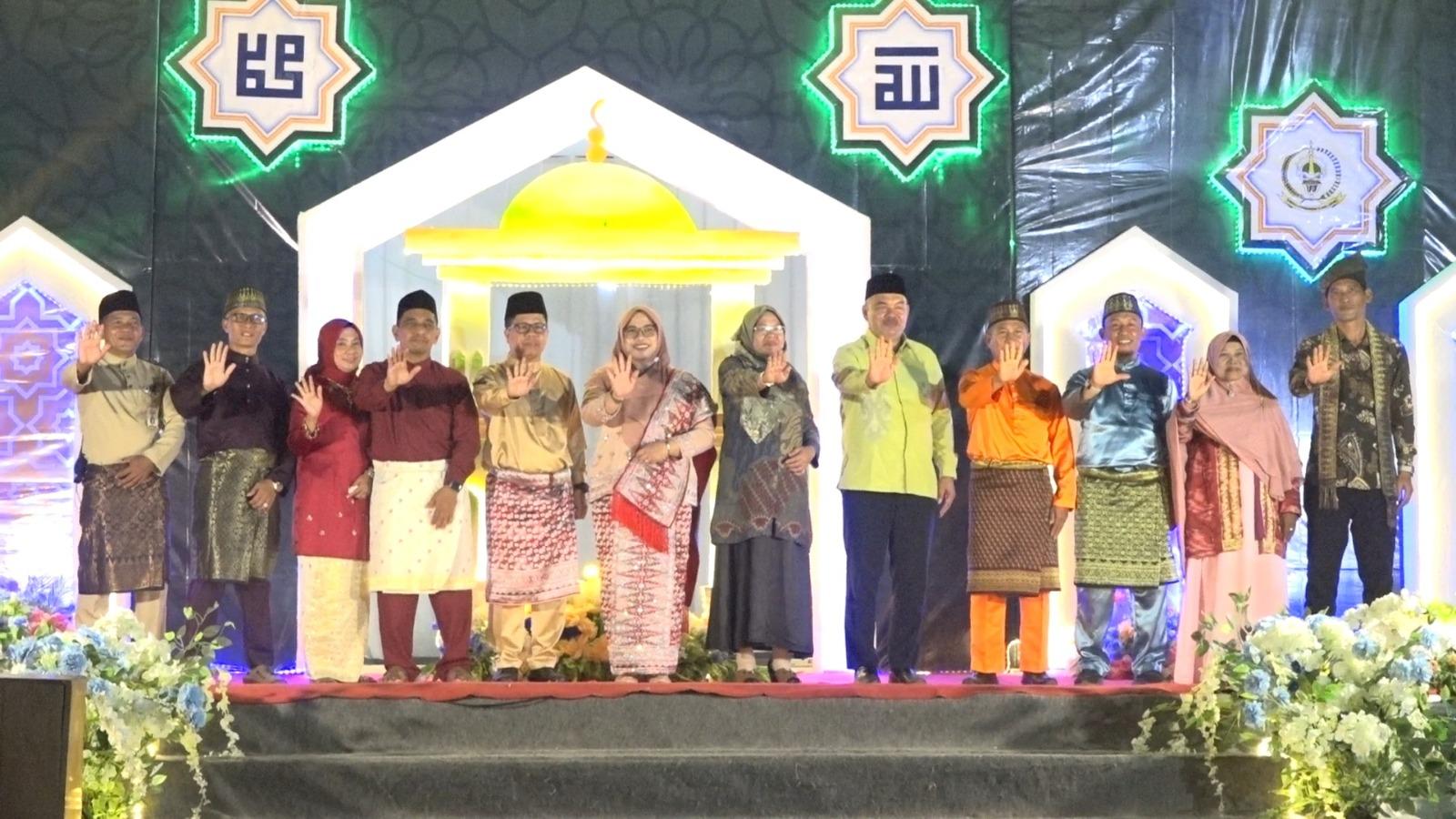 GEMA AL-QUR’AN DI SELAKAU TUA: BUPATI SATONO RESMI BUKA MTQ X SELAKAU TIMUR UNTUK PERKUAT KARAKTER UMAT