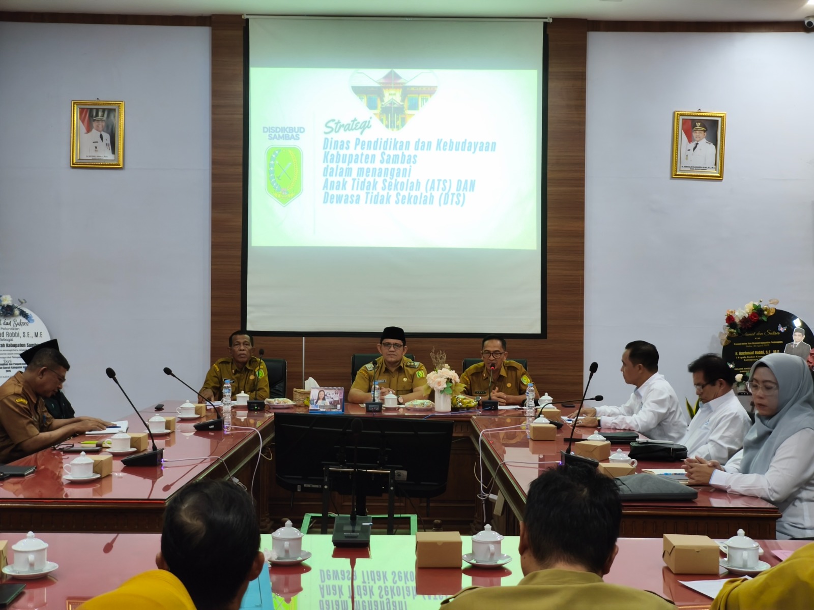 Pemkab Sambas Gelar Silaturahmi Dan Konsolidasi Program Dewan Pendidikan Kalbar