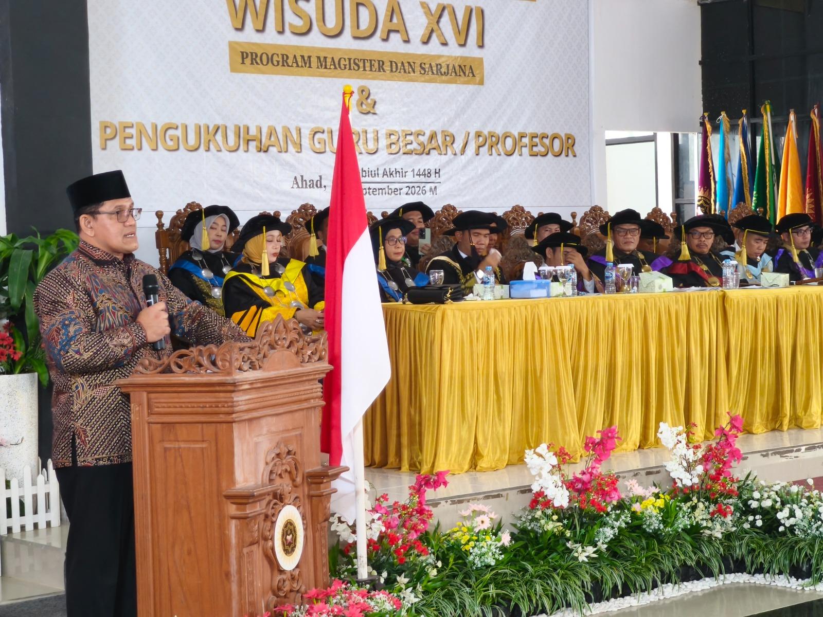 WAKIL BUPATI SAMBAS HEROALDI MEWAKILI BUPATI SAMBAS HADIRI WISUDA UNIVERSITAS XVI SULTAN MUHAMMAD SYAFIUDDIN SAMBAS (UNISSAS)