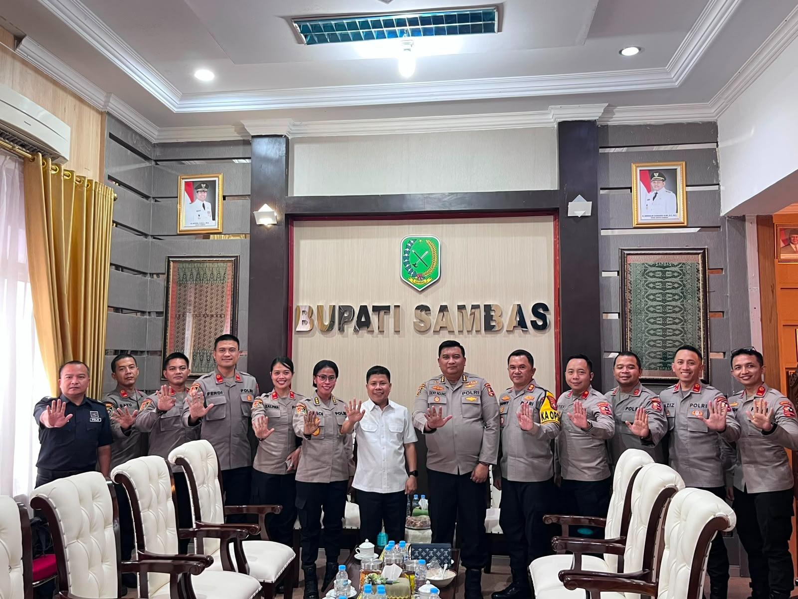 PERKUAT PENCEGAHAN KARHUTLA, BUPATI SAMBAS SAMBUT KUNJUNGAN KERJA SESPIMTI POLRI