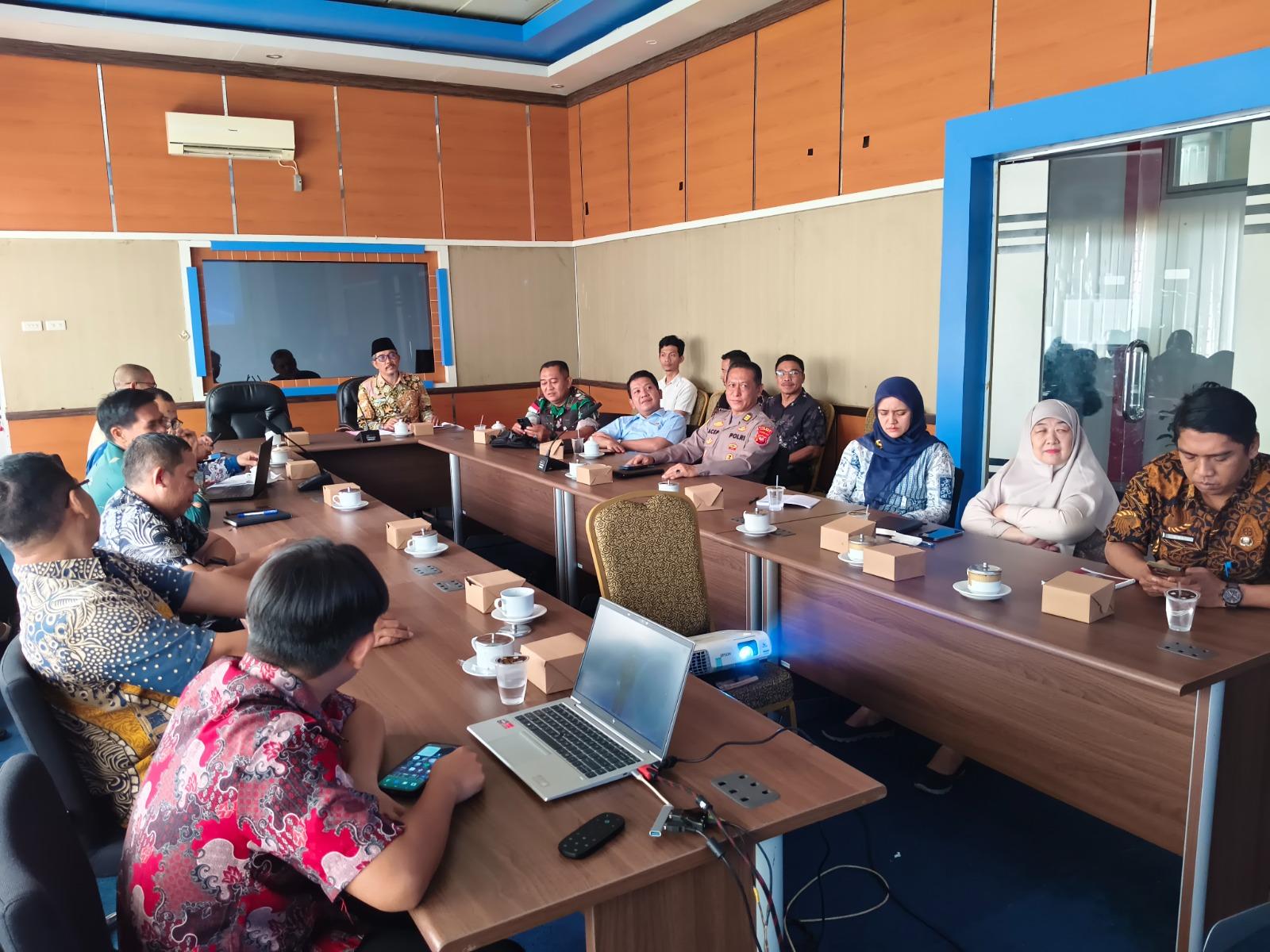 Perkuat Stabilitas Ekonomi dan Digitalisasi, Pemkab Sambas Ikuti Rakornas TPID dan P2DD secara Virtual