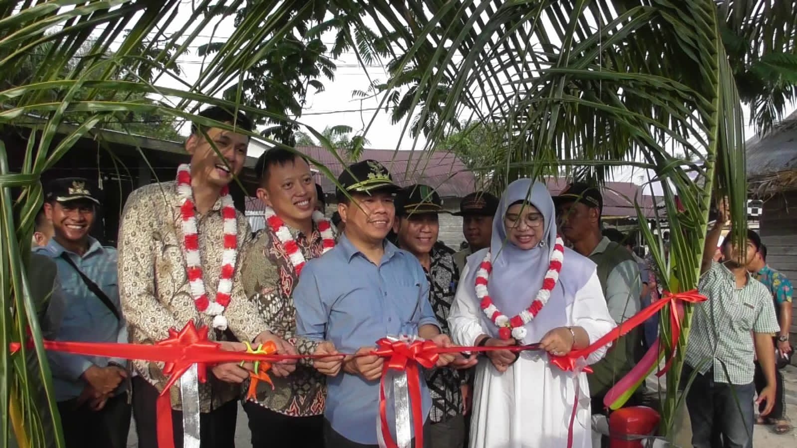 PERESMIAN JEMBATAN KE-56 DESA BATU MAK JAGE