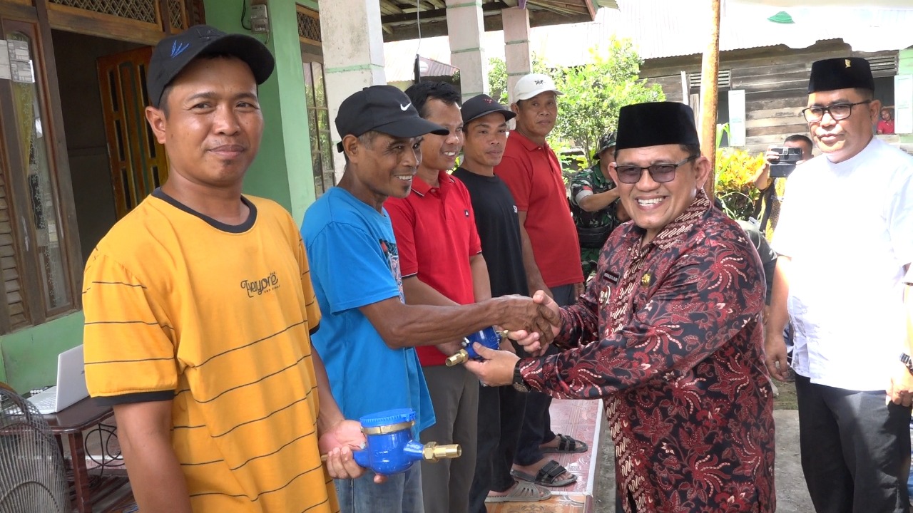 HADIRI VICON DI SEPUDAK, WABUP HEROALDI APRESIASI SINERGI TNI DALAM MENDUKUNG PEMERATAAN PEMBANGUNAN