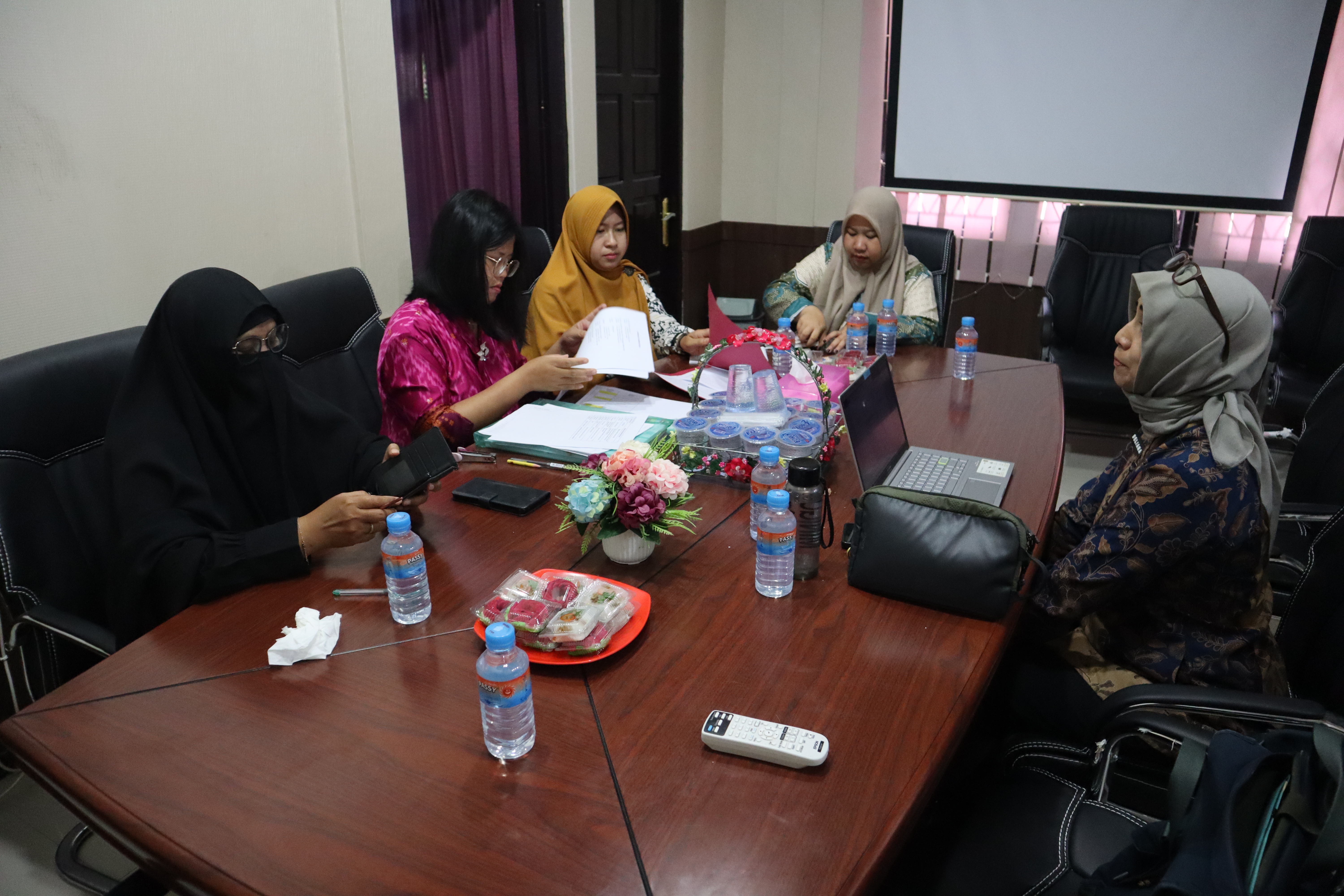 Bappeda Sambas Gelar SAFARI Inovasi Non Digital untuk Siapkan IGA 2025