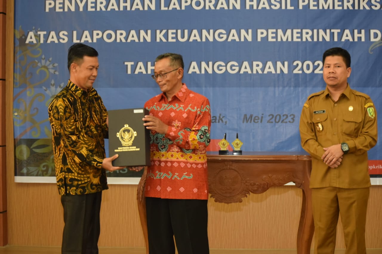 BPK Serahkan LHP LKPD TA 2022